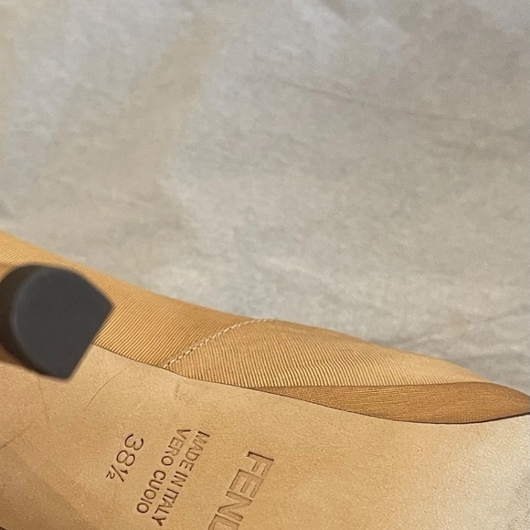 NEW! FENDI Peach Satin Bow Peep Toe Platform Heels Pumps 38.5 - Picture 16 of 16